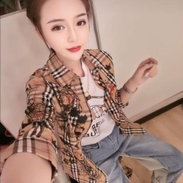 人一旦开始走上坡路，就慢慢变得冷漠，不爱走亲戚
