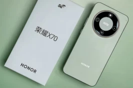 2025口碑 “极佳” 的3款手机，都是 “高配低价” 代表，最低仅 1129 元