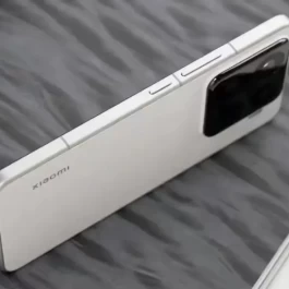 价格“大跳水”，“值得捡漏”的3款旗舰手机，都很香了