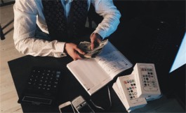 最赚钱的软件1分钟8元（真实每天赚30—50元软件）