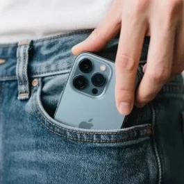 买手机当然要一步到位，双11公认能用7年的3款旗舰机