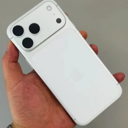 512GB从11999跌到9998，iPhone 17 Pro Max这波跳水，让华为都有了压力