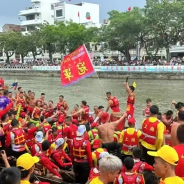阳江逆水龙舟赛
