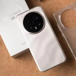 2025公认“信号超强”的3款手机，除了信号强外，其他配置不错