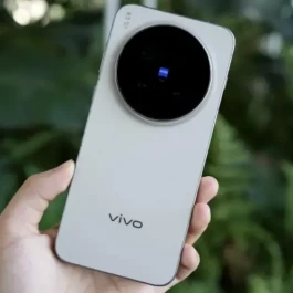 vivo X300 Pro用了9天,真实使用感受,和网上说的完全不一样 vivo X300 Pro用了9天,真实使用感受,和网上说的完全不一样