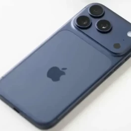 别等iPhone 18了！新款或将涨1000元，这款苹果旗舰却暴降1500元