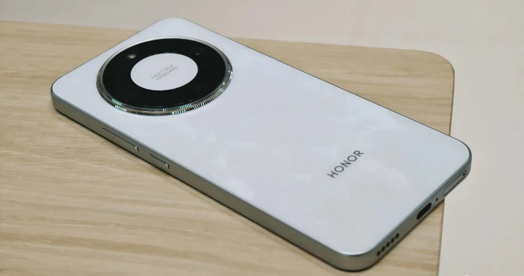 2025年6款 “高性价比” 手机,从千元到旗舰,总有一款适合你 2025年6款 “高性价比” 手机,从千元到旗舰,总有一款适合你