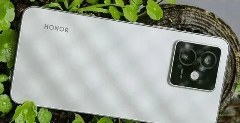 预算2000别乱买!2025公认的3款 “丝滑流畅” 手机,16+512GB大内存,用六年不卡 预算2000别乱买!2025公认的3款 “丝滑流畅” 手机,16+512GB大内存,用六年不卡