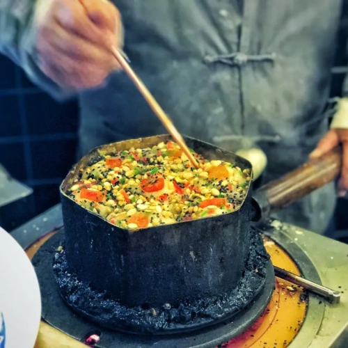 成本5毛,8元一份,4小时卖400单,年赚30万的小吃项目! 成本5毛,8元一份,4小时卖400单,年赚30万的小吃项目!