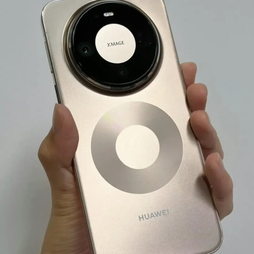 从华为 Mate 60 Pro换到Mate 80 Pro，已经一个月了，我来告诉你真实感受