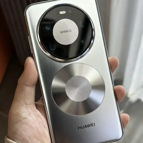 华为 Mate 80使用了一个月，不吹不黑，有些评价真的被吹过头了