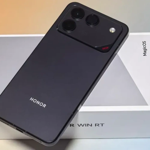 荣耀“销量王”补货确认，骁龙8至尊版+10000mAh，价格对打工人太友好了