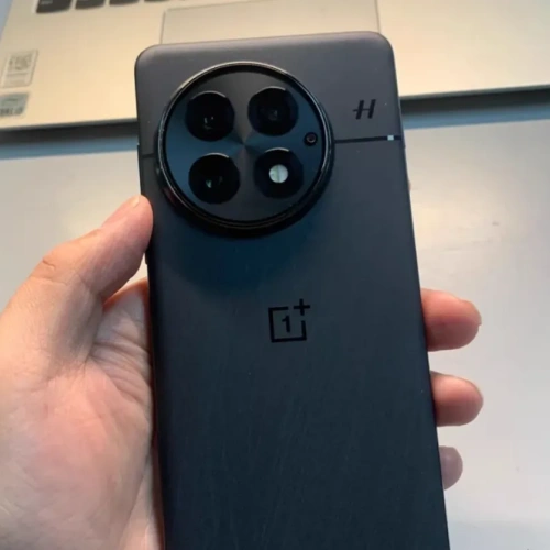 3月份“坚决清仓”的手机，16+512G内存跌至“地板价”，配置依然强势