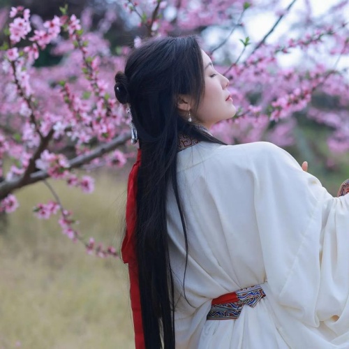 从探店清单到生活清单，我在城市的缝隙里找到了另一种探索方式