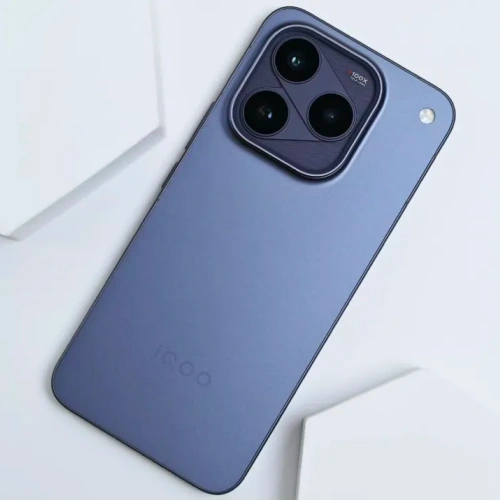 iQOO 16正式官宣:三星M16屏+2nm芯片+散热风扇+8500mAh,9月29日见